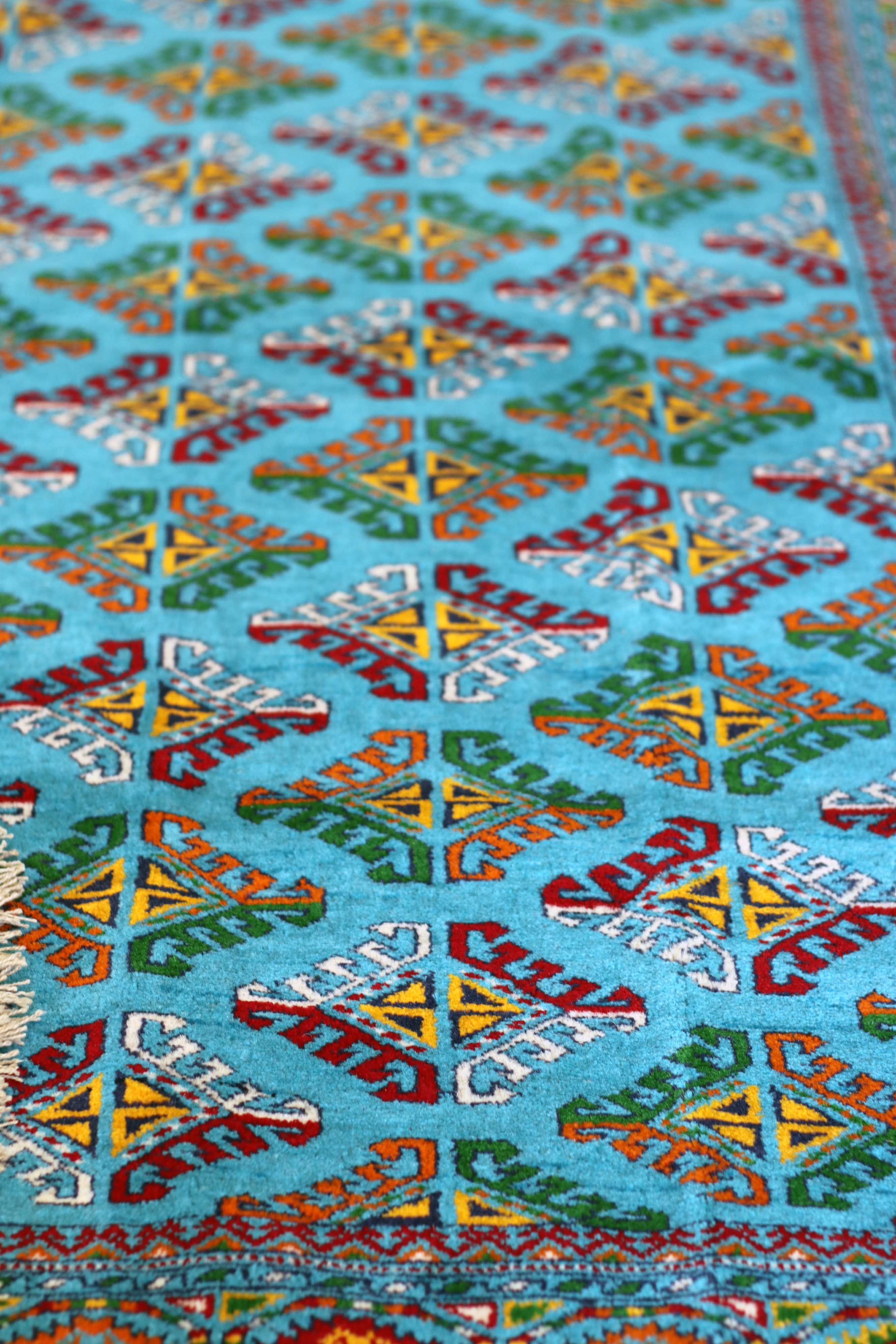 Turquoise Bukhara Design Oriental Carpet "Teke" - 1,97m x 1,25m